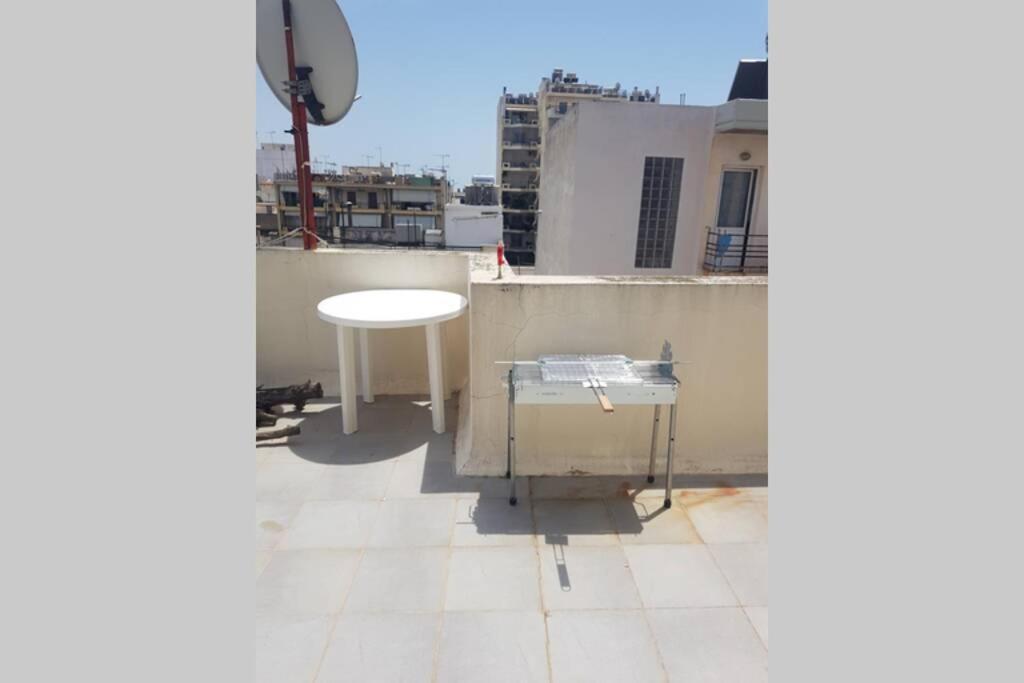 Terrace Roof Room @ Koridallos Metro St. & Piraeus Port Buitenkant foto
